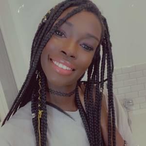 Meet your Posher, Amie